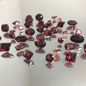 ĐÁ QUÝ GARNET