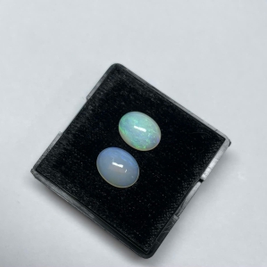 Opal hiệu ứng ánh cầu vòng