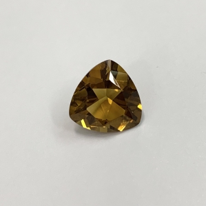 Quartz caramen tam giác