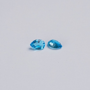 Topaz hình giọt nước
