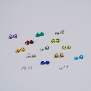 Đá cắt trái tim lên trang sức đẹp