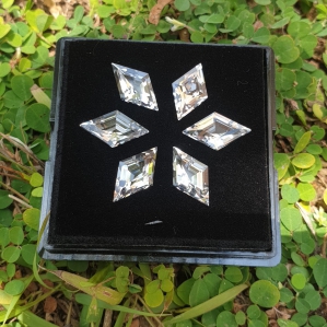 White Quartz hình thoi