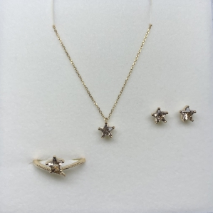 BỘ TRANG SỨC  NGÔI SAO GỒM NHẪN, HOA TAI, DÂY CHUYỀN CHẤT LIỆU VÀNG 10K & ĐÁ QUÝ SMOKY 