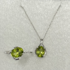 BỘ TRANG SỨC BẠC SV925 GỒM DÂY CHUYỀN VÀ NHẪN ĐÁ QUÝ PERIDOT