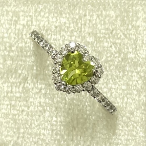 NHẪN BẠC SV925 TRÁI TIM ĐẦY HY VỌNG ĐÁ QUÝ PERIDOT