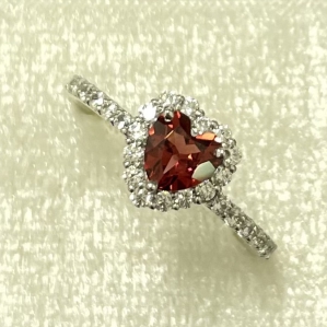 NHẪN BẠC SV 925 TRÁI TIM YÊU THƯƠNG ĐÁ QUÝ GARNET