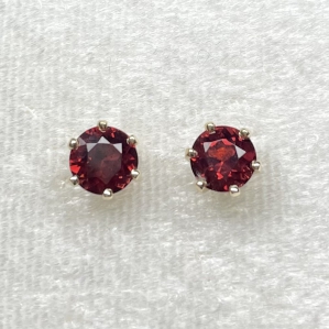 Hoa tai Vàng K10YG kết hợp đá Garnet 5.5mm