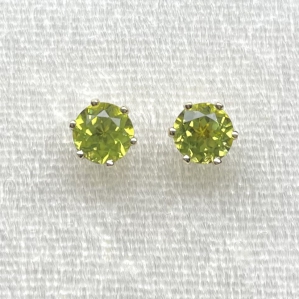Hoa tai Vàng K10YG kết hợp đá Peridot 5.5mm