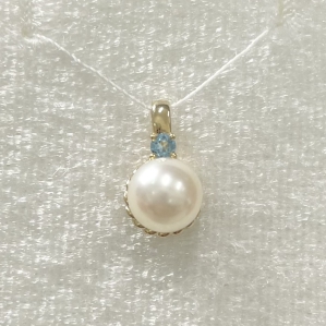 MẶT DÂY CHUYỀN NGỌC TRAI KIỂU MỚI KẾT HỢP VÀNG 10KYG VÀ ĐÁ TOPAZ