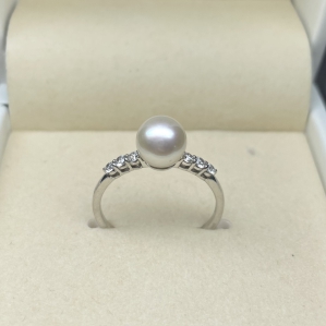 Nhẫn Ngọc Trai Akoya kết hợp chất liệu Bạc SV925 vô cùng xinh xắn