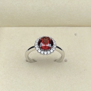 NHẪN BẠC SV925 KẾT HỢP ĐÁ GARNET TỰ NHIÊN